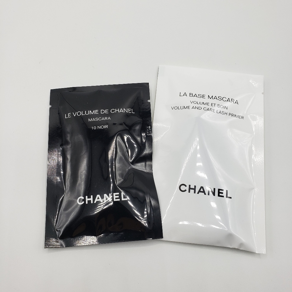 Chanel Volume Mascara + Base